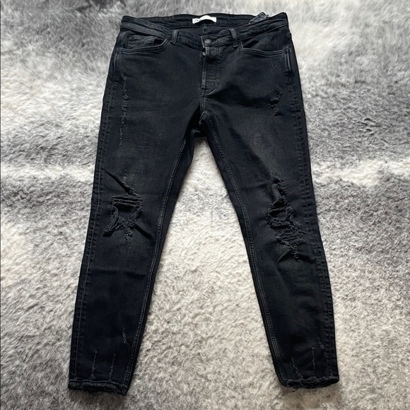 Zara Other - Black Distressed Skinny Jeans